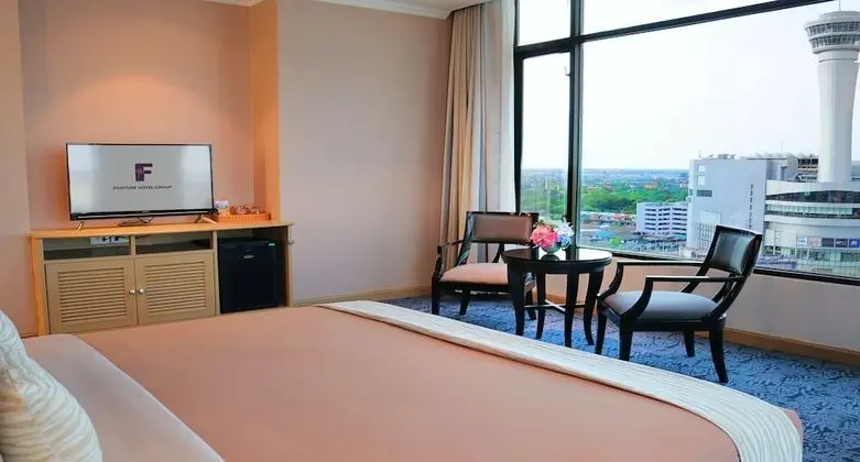 Deluxe Tek Büyük veya İki Ayrı Yataklı Oda, Şehir Manzaralı
