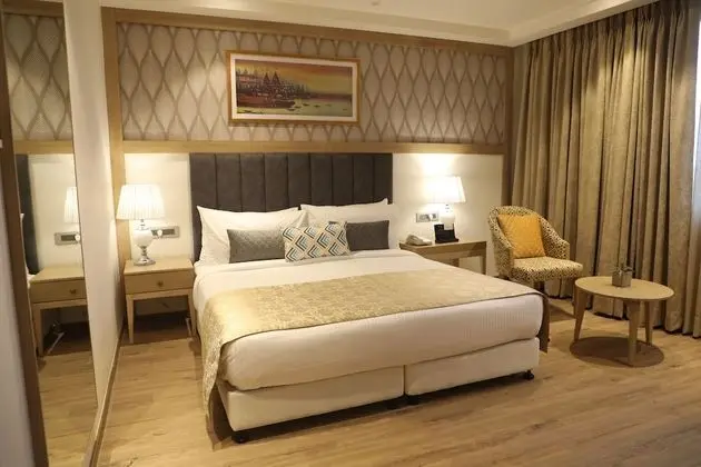 Club Oda (Fortune Club Room)
