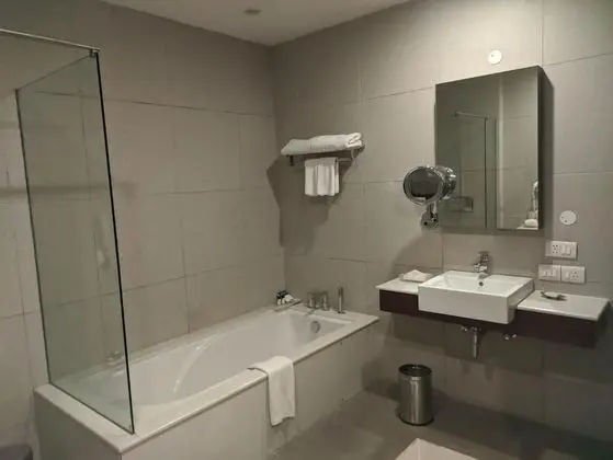 Süit, 1 En Büyük (King) Boy Yatak, Şehir Manzaralı
