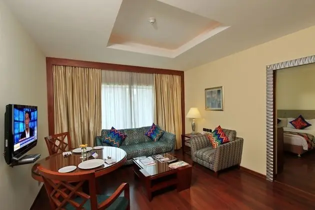 Standard Süit, 1 Büyük (Queen) Boy Yatak, Şehir Manzaralı (Executive Suite)