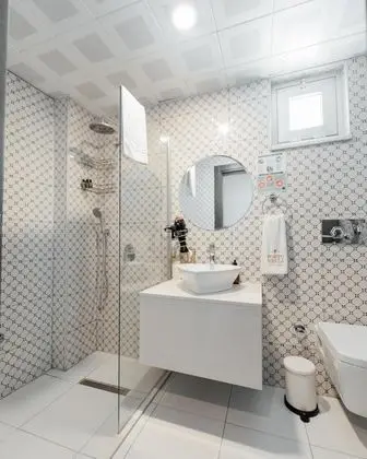 Balayı Odası, Marina Manzaralı, Jakuzili