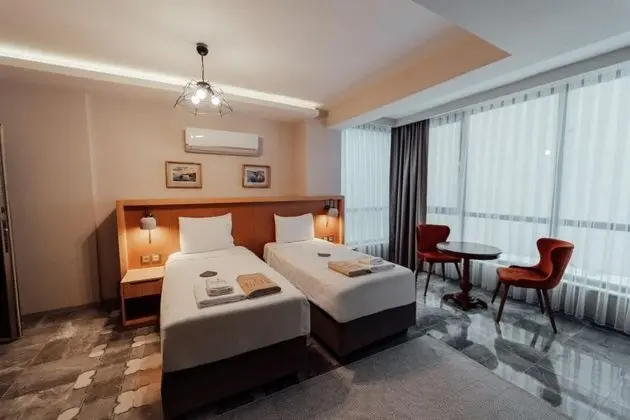 Standart Oda, Avlu Manzaralı