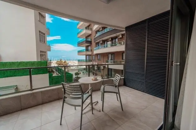 Standart Oda, Deniz Manzaralı, Balkonlu