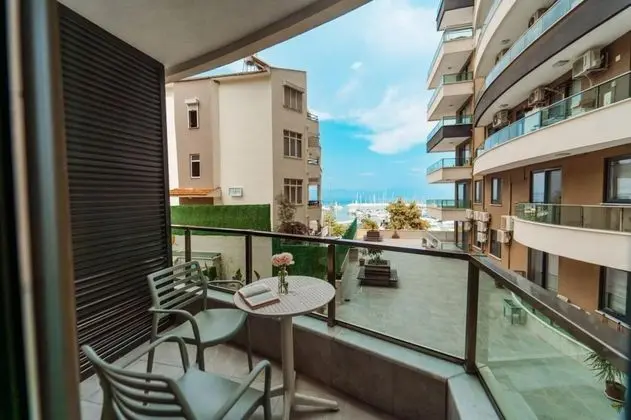 Standart Oda, Deniz Manzaralı, Balkonlu