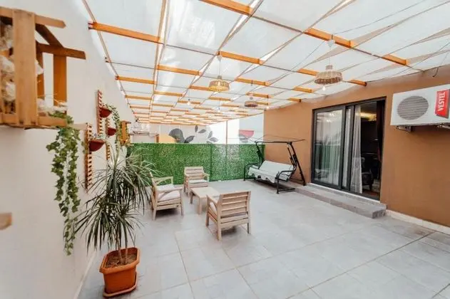 Studio, Avlu Manzaralı, Teraslı