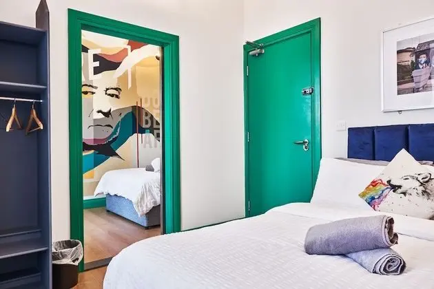 Ev, Özel Banyo (Northland House)