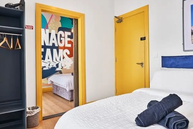 Ev, Özel Banyo (Northland House)