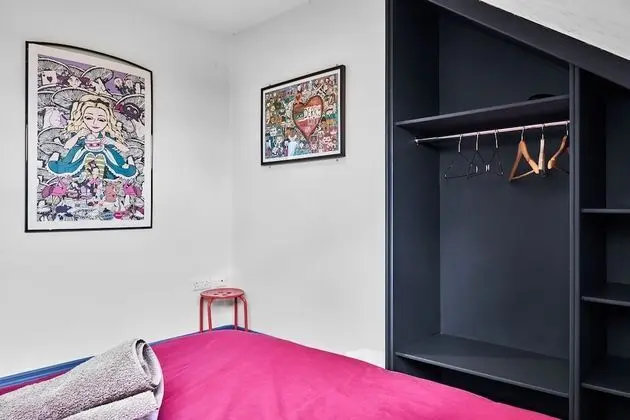 Ev, Özel Banyo (Northland House)