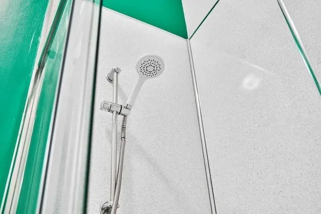 Ev, Özel Banyo (Northland House)