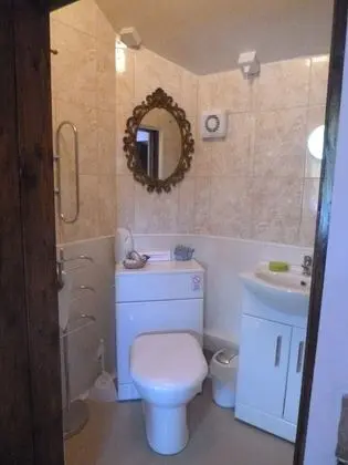 Tek Büyük Yataklı Oda, Özel Banyo
