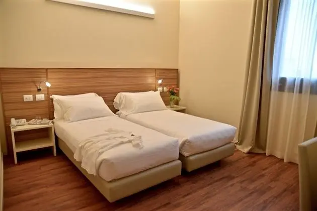 İki Ayrı Yataklı Oda, 2 Tek Kişilik Yatak