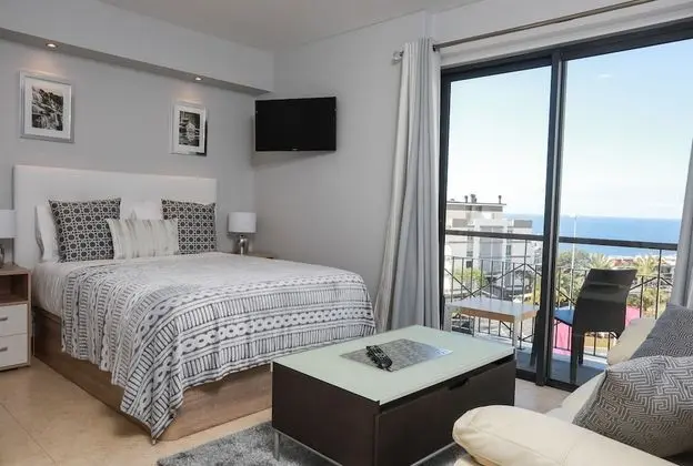 Panoramic Stüdyo Süit, 1 Büyük (Queen) Boy Yatak, Balkon, Kısmi Deniz Manzaralı