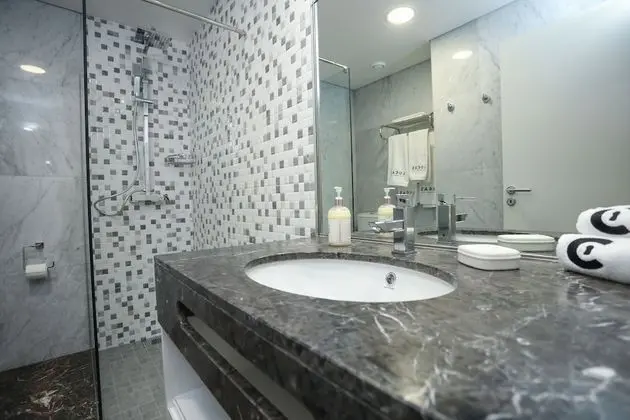 Panoramic Stüdyo Süit, 1 Büyük (Queen) Boy Yatak, Balkon, Kısmi Deniz Manzaralı