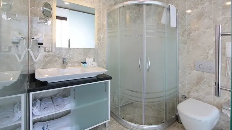 Standart Oda, Şehir Manzaralı
