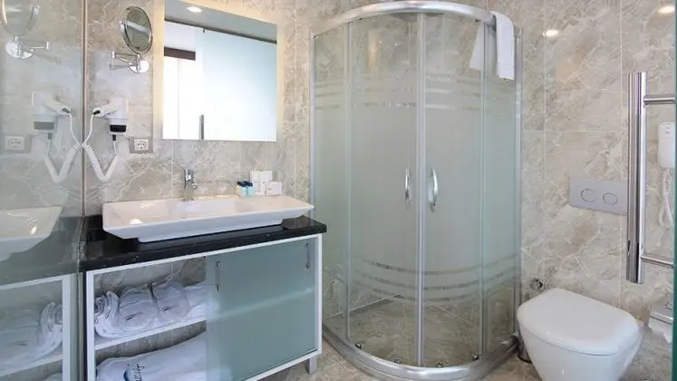 Suite, Şehir Manzaralı