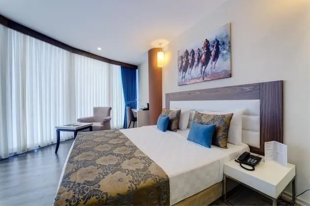 Suite, Şehir Manzaralı