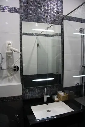 Comfort Stüdyo, 1 En Büyük (King) Boy Yatak ve Çekyat, Küçük Mutfak