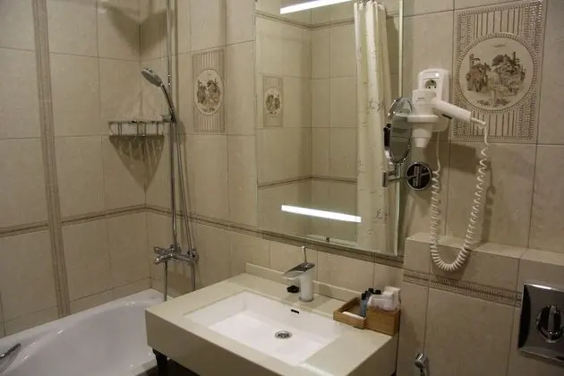 Comfort Stüdyo, 1 En Büyük (King) Boy Yatak ve Çekyat, Küçük Mutfak