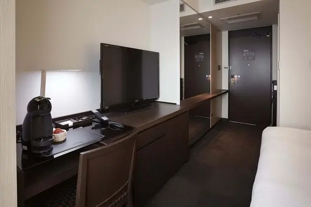 Deluxe Tek Büyük Yataklı Oda (for 2 Guests)