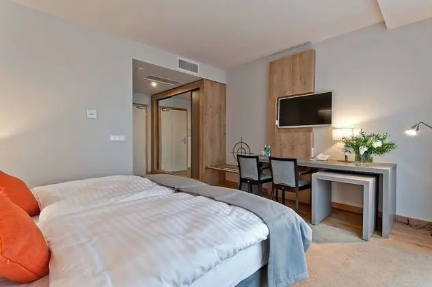 Deluxe Tek Büyük veya İki Ayrı Yataklı Oda