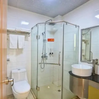 Business Tek Büyük Yataklı Oda