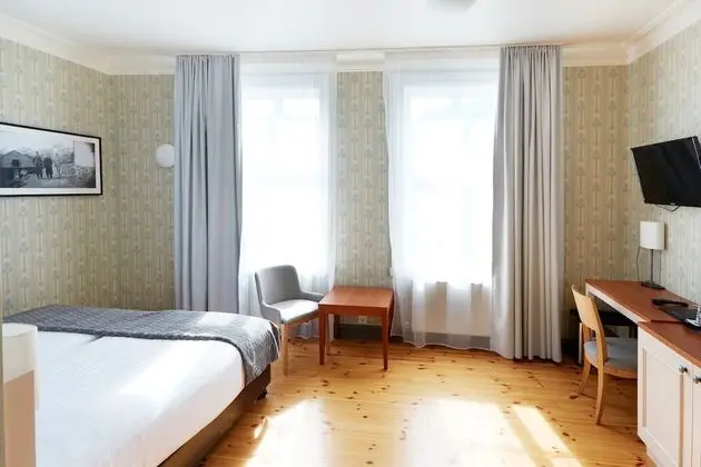 Superior Tek Büyük Yataklı Oda