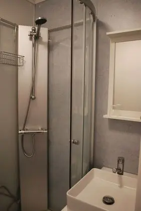 Basic Tek Büyük Yataklı Oda