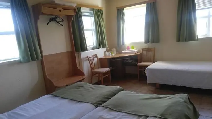 Üç Kişilik Oda, Özel Banyo