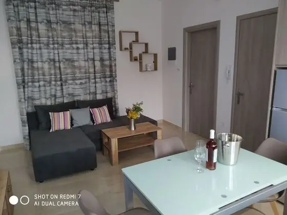 Apart Daire, 2 Yatak Odası, Balkon