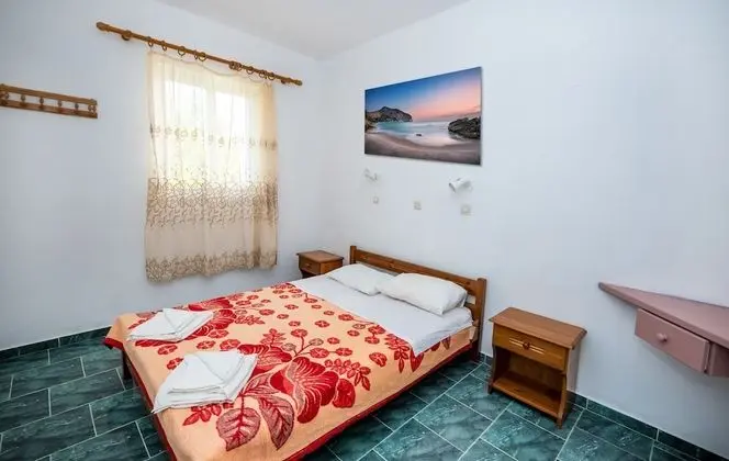 Basic Apart Daire, Avlu Manzaralı (4)