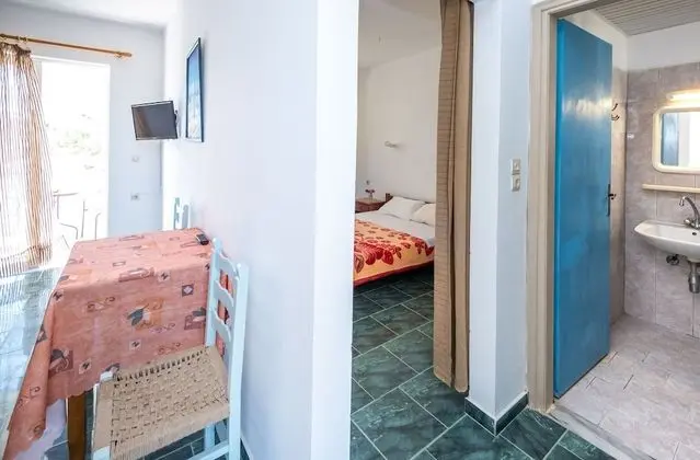 Basic Apart Daire, Avlu Manzaralı (4)