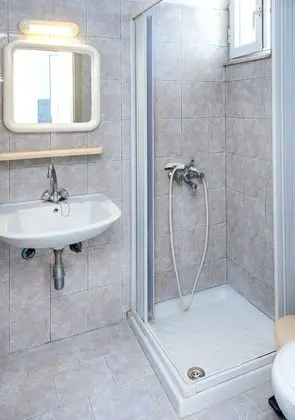 Basic Apart Daire, Avlu Manzaralı (4)