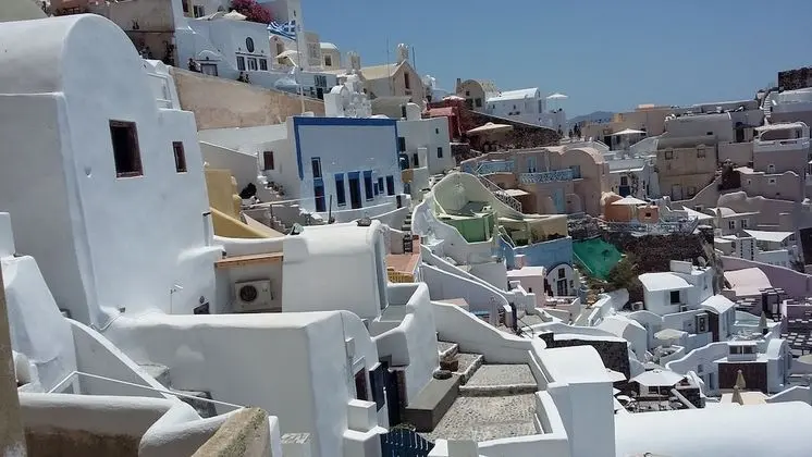 Traditional Süit