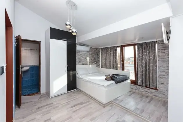 Luxury Triple Room, City View
