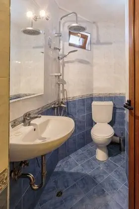 Luxury Triple Room, City View