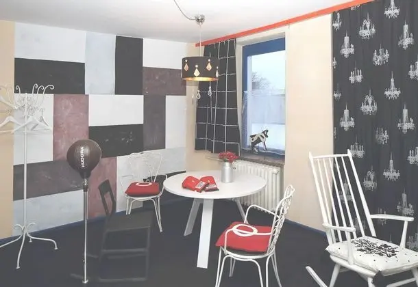 Tek Büyük Yataklı Oda, Ortak Banyo