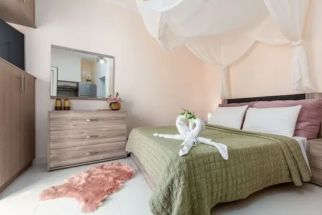 Deluxe Stüdyo Süit