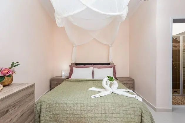 Deluxe Stüdyo Süit