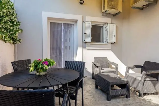 Deluxe Stüdyo Süit