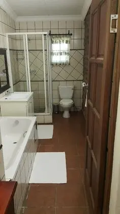 Basic Tek Büyük Yataklı Oda, 1 Büyük (Queen) Boy Yatak, Sigara İçilmez, Bahçe Manzaralı