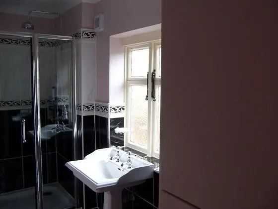 Luxury Tek Büyük Yataklı Oda, Banyolu/Duşlu (Large)