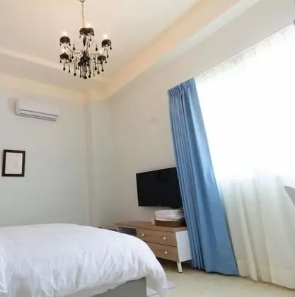 Gallery Tek Büyük Yataklı Oda, 1 Yatak Odası, Ortak Banyo, Bahçe Manzaralı