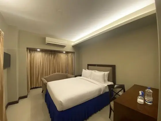 Superior King Room