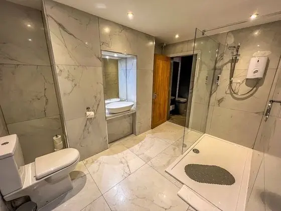Executive Dört Kişilik Oda, Özel Banyo