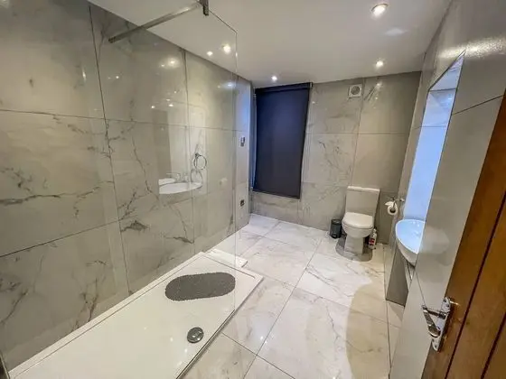 Executive Dört Kişilik Oda, Özel Banyo