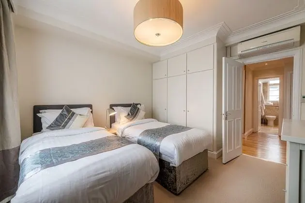 Superior Two-Bedroom Apartment (1 Bathroom)