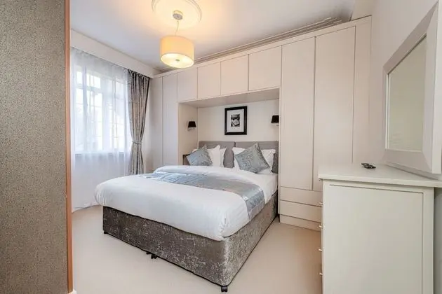 Superior Two-Bedroom Apartment (1 Bathroom)