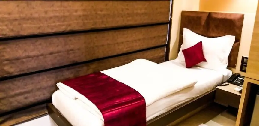 Deluxe Tek Kişilik Oda