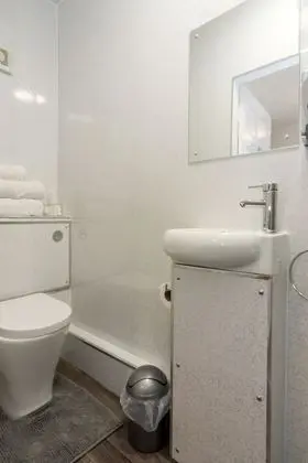 İki Ayrı Yataklı Oda, Banyolu/Duşlu (small)