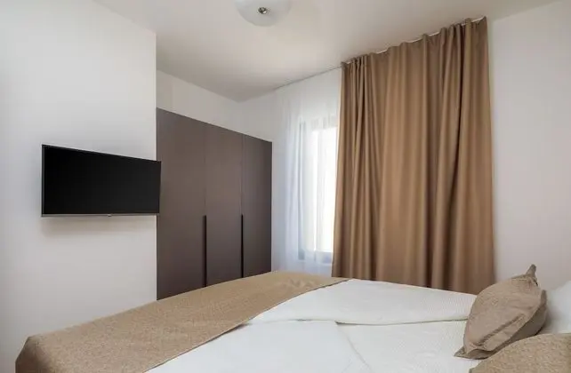 Apart Daire, 2 Yatak Odası, Deniz Manzaralı, Denize Sıfır (App 2)